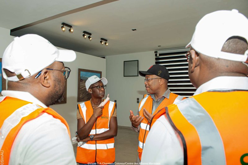 Visite du Comité d'Administration au Centre des Affaires Maritimes à Cotonou